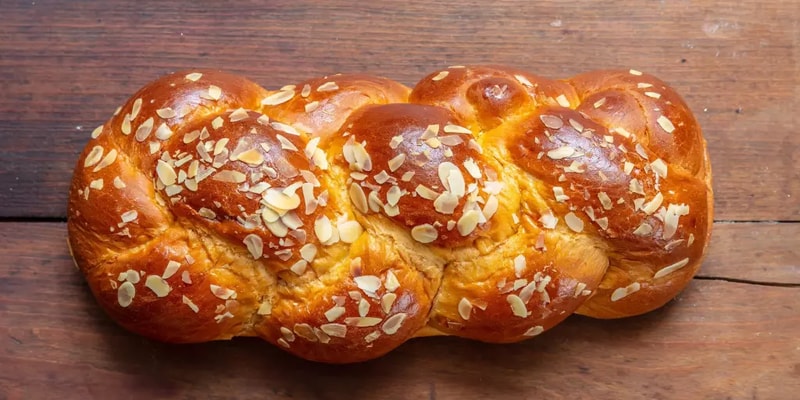 Greek Easter Bread (Tsoureki) Traditions